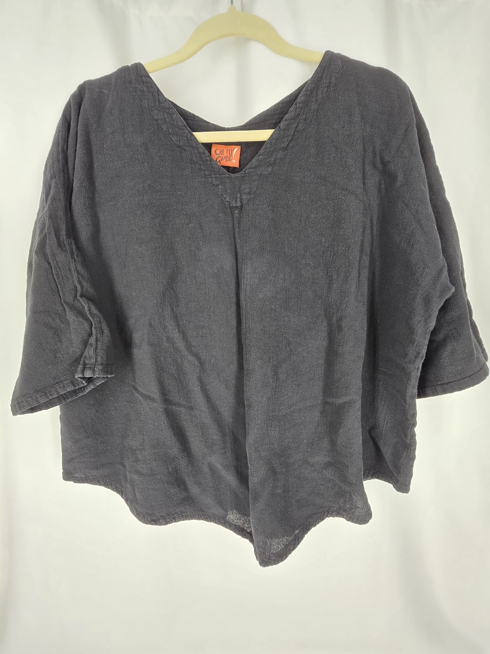 Oh My Gauze! Relaxed V-Neck Gauze Top in Charcoal